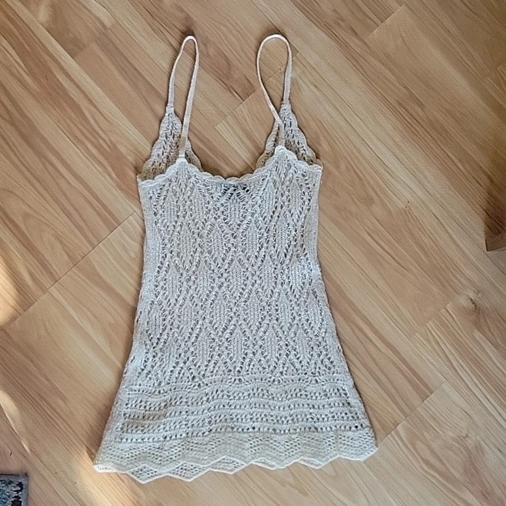 Express Crochet Tank Style Top - Picture 2 of 8